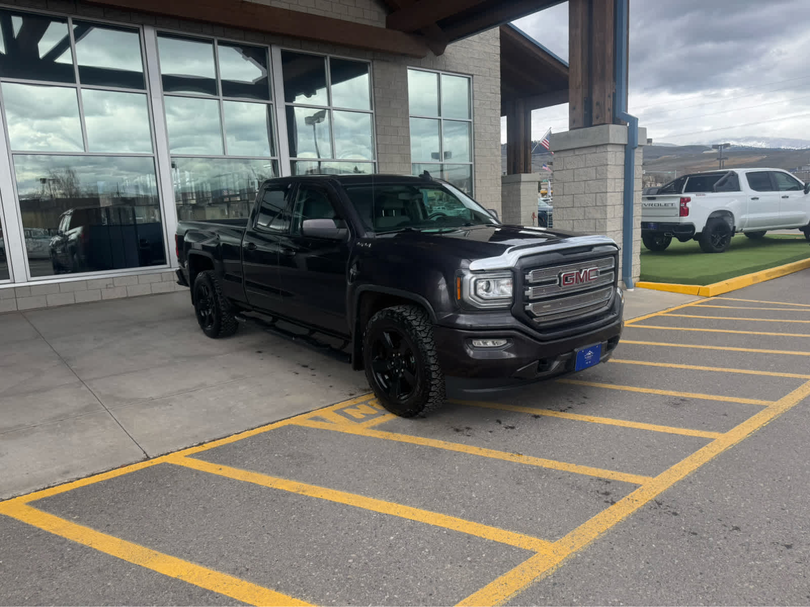 2016 GMC Sierra 1500 4WD Double Cab 143.5"