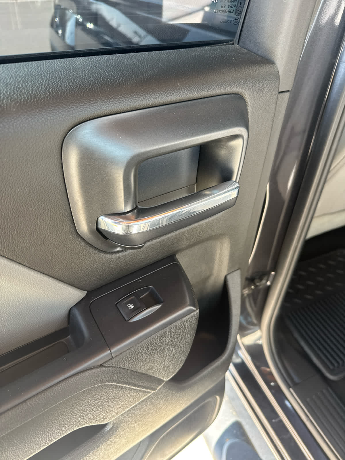 2016 GMC Sierra 1500 4WD Double Cab 143.5"
