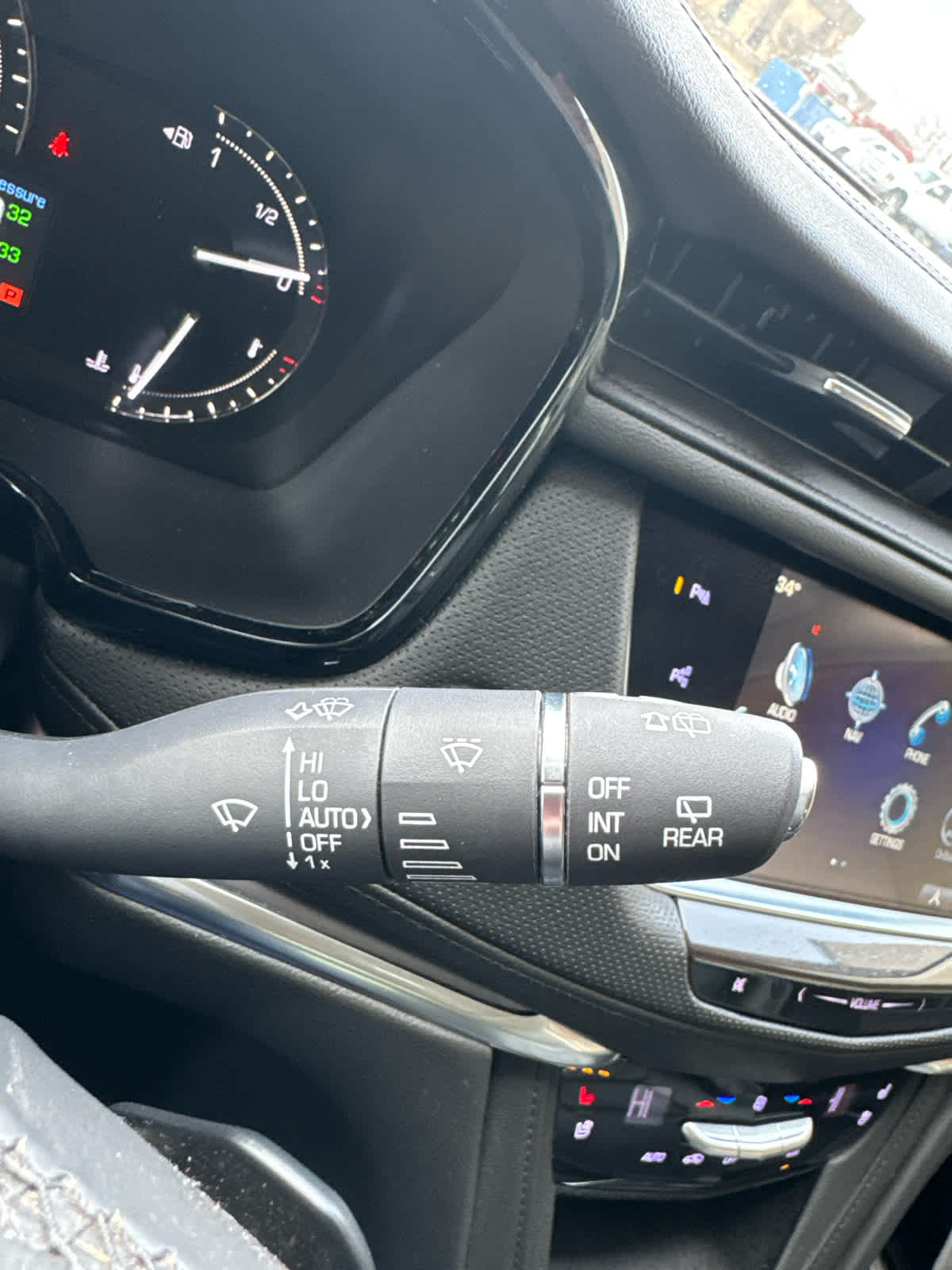 2018 Cadillac XT5 Premium Luxury AWD