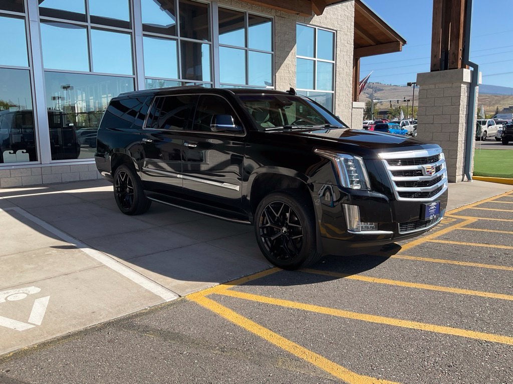 2019 Cadillac Escalade ESV Luxury
