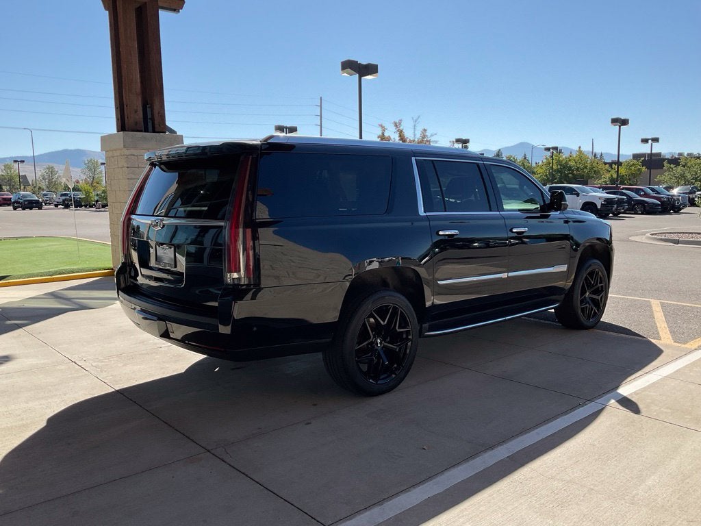 2019 Cadillac Escalade ESV Luxury