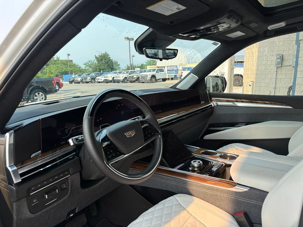 2025 Cadillac Escalade Sport Platinum