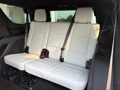 2025 Cadillac Escalade Sport Platinum