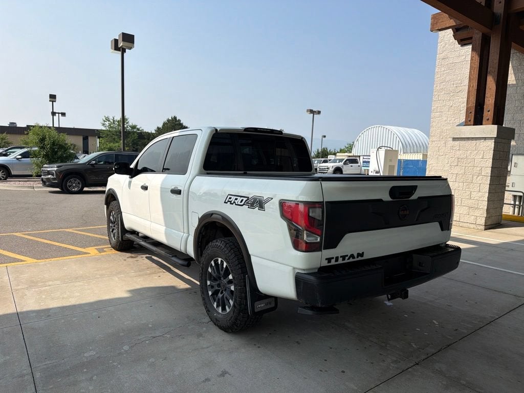 2021 Nissan TITAN Crew Cab PRO-4X 4x4