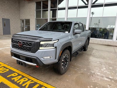 2022 Nissan Frontier Crew Cab PRO-4X 4x4