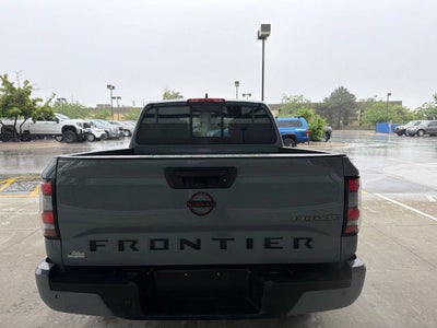 2022 Nissan Frontier Crew Cab PRO-4X 4x4