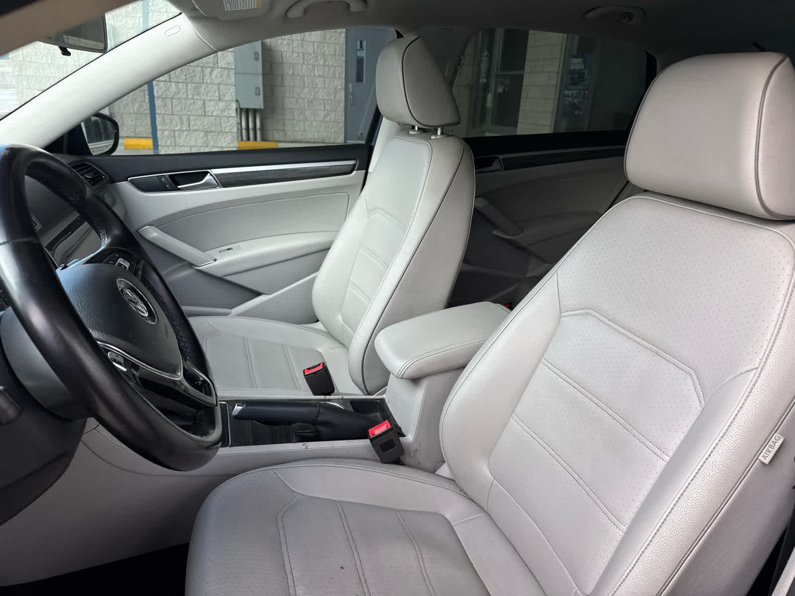 2018 Volkswagen Passat 2.0T SE