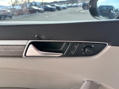 2018 Volkswagen Passat 2.0T SE