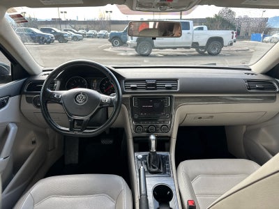 2018 Volkswagen Passat 2.0T SE