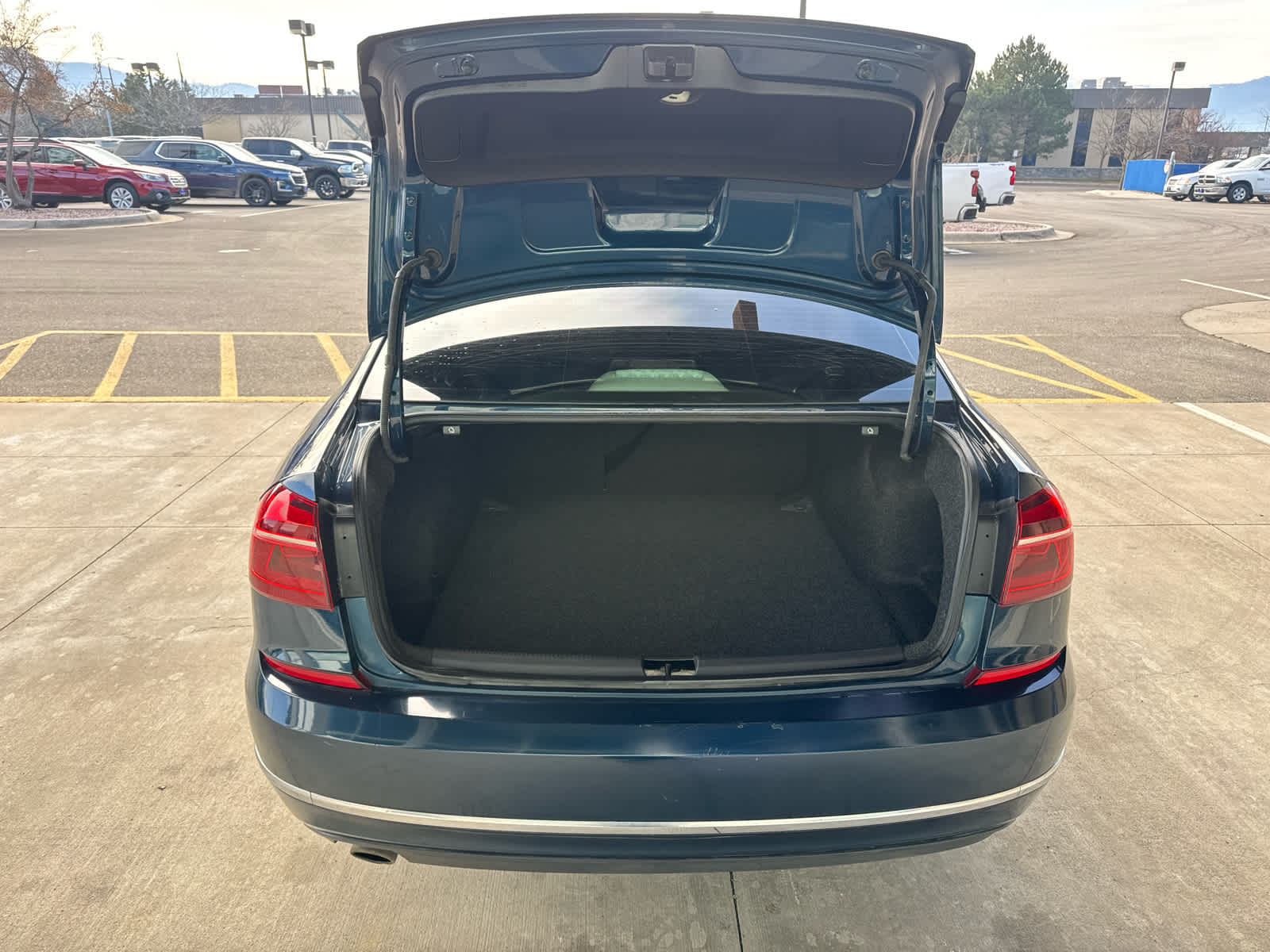 2018 Volkswagen Passat 2.0T SE