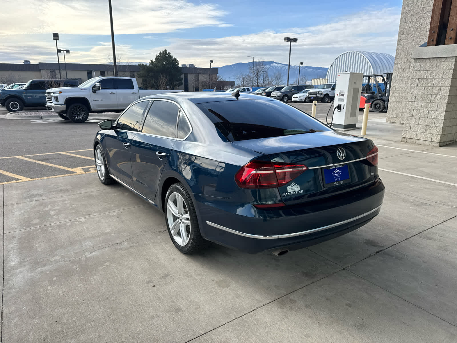 2018 Volkswagen Passat 2.0T SE