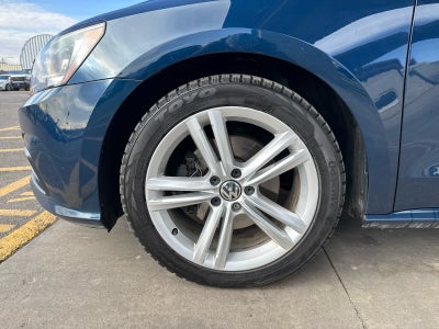 2018 Volkswagen Passat 2.0T SE