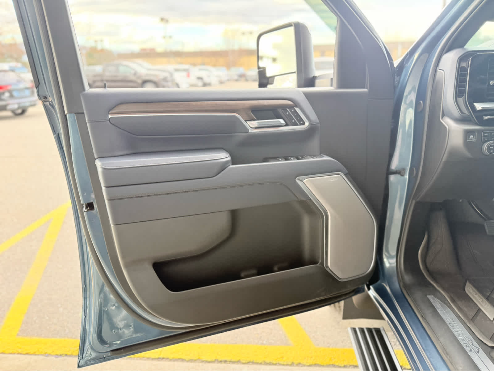 2025 Chevrolet Silverado 2500 HD High Country