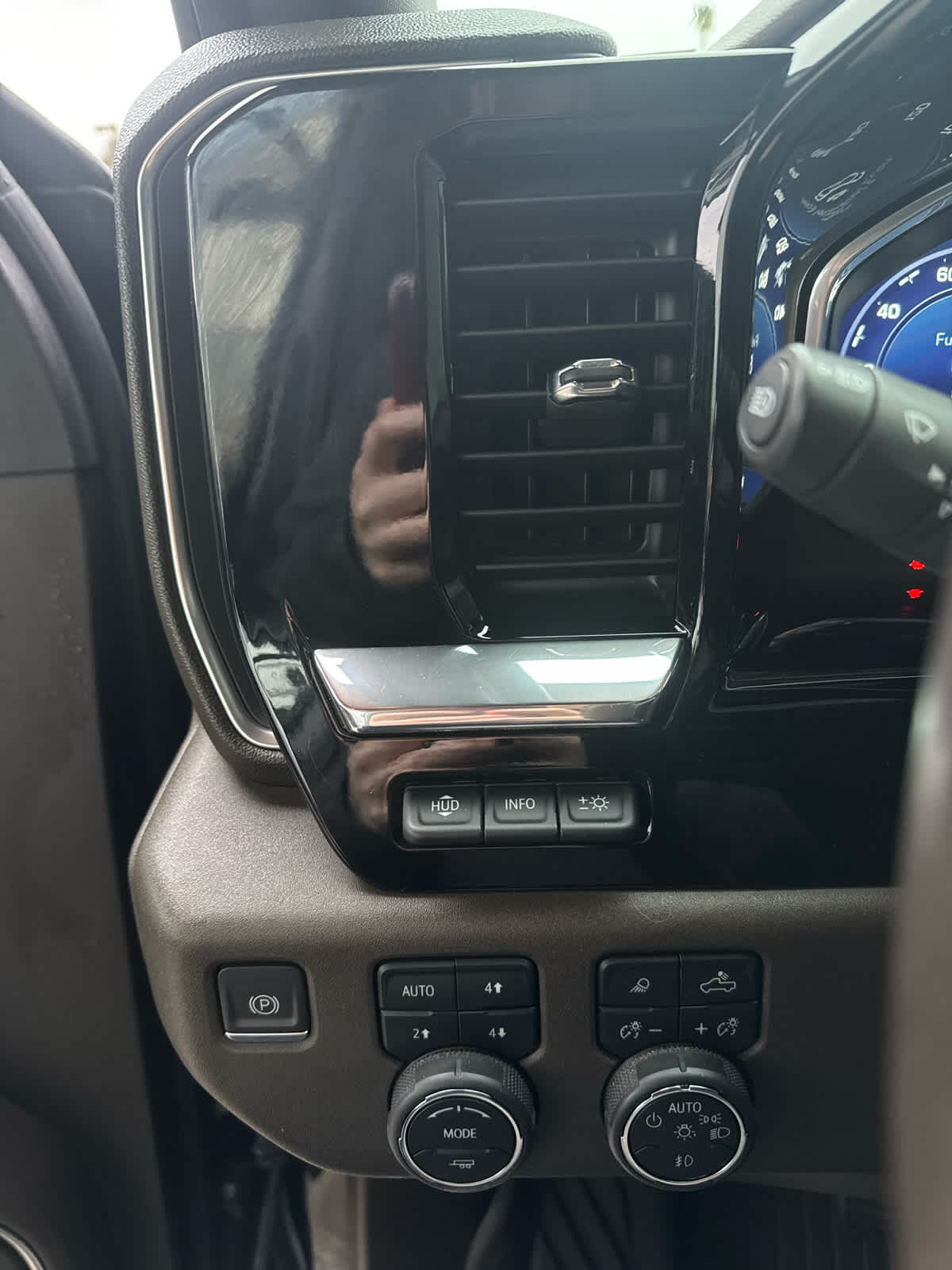 2024 Chevrolet Silverado 3500 HD LTZ