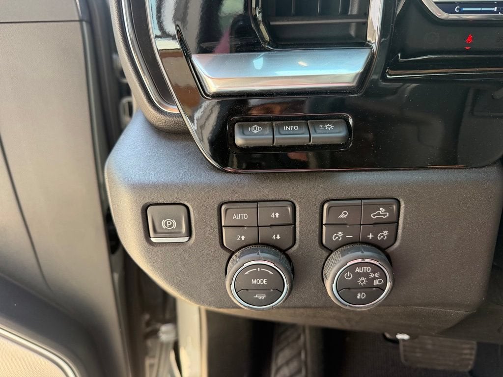 2024 Chevrolet Silverado 3500 HD High Country