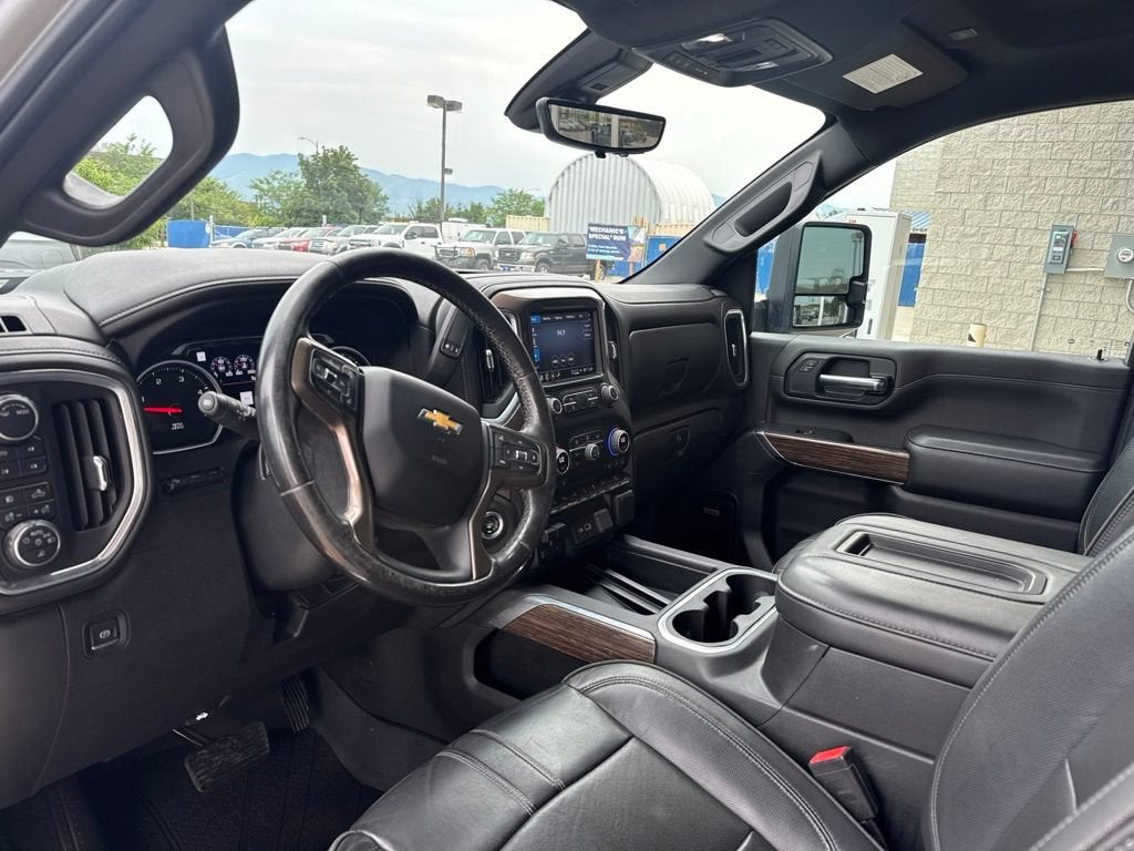 2022 Chevrolet Silverado 3500 HD High Country