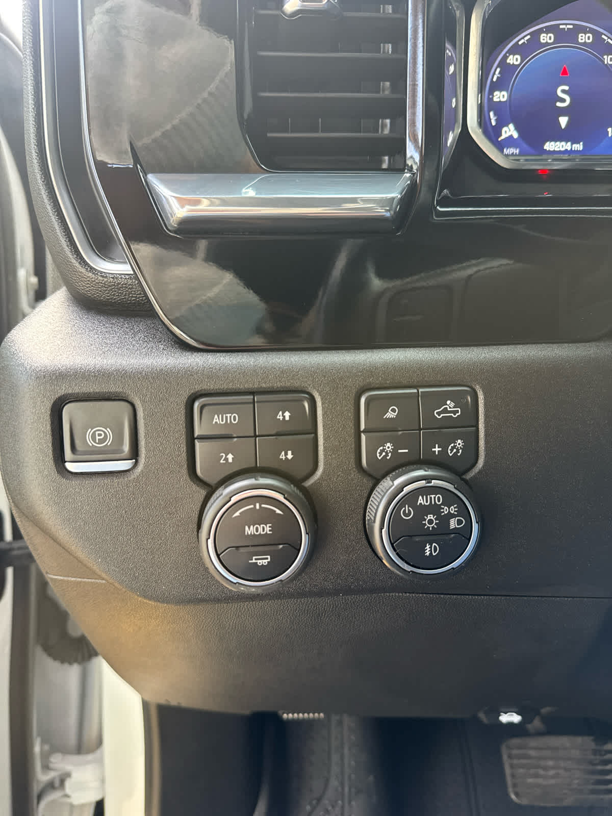 2024 Chevrolet Silverado 3500 HD High Country