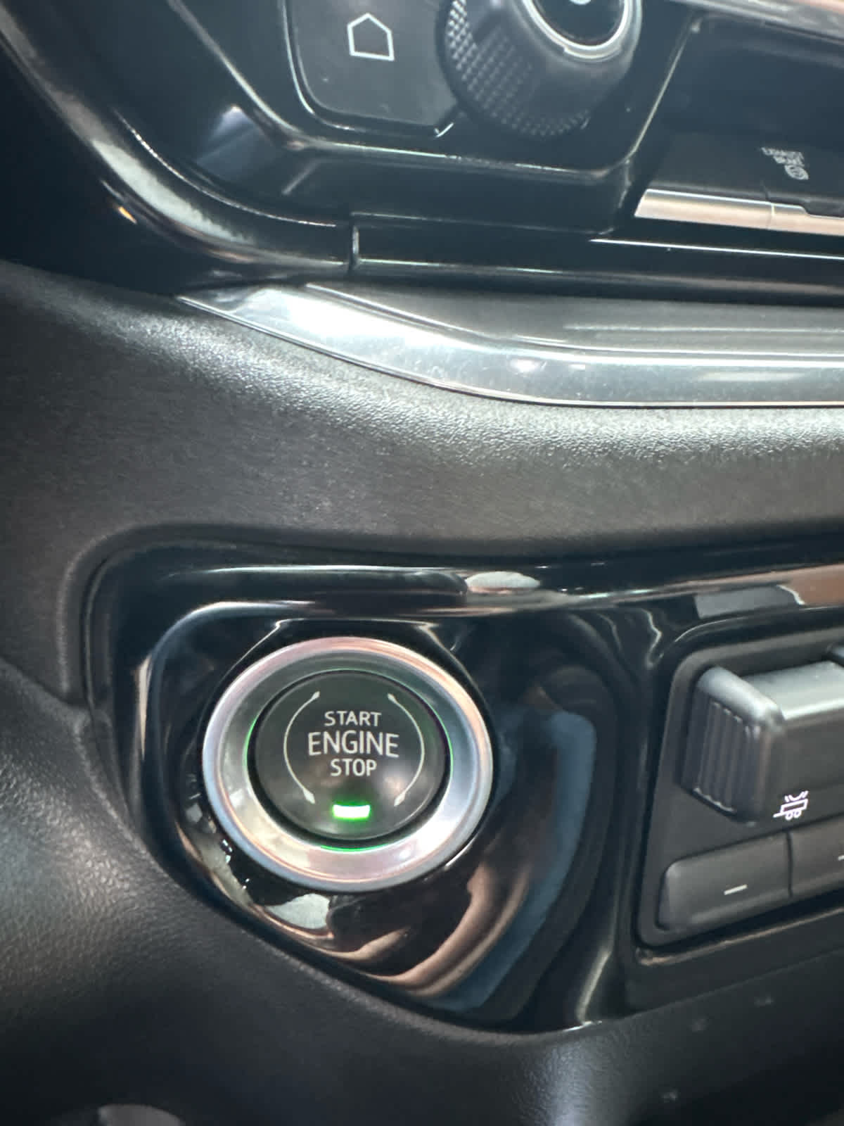 2024 Chevrolet Silverado 3500 HD High Country