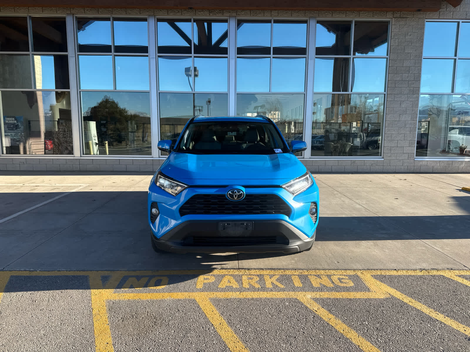 2020 Toyota RAV4 XLE Premium