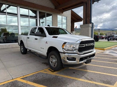 2019 RAM 3500 Tradesman Crew Cab 4x4 6'4" Box