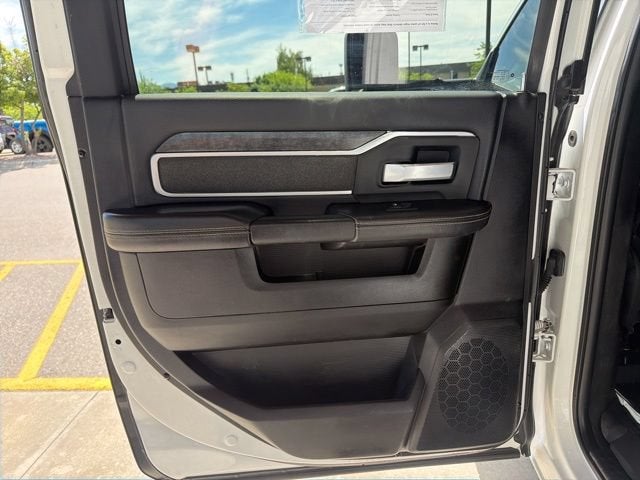 2019 RAM 3500 Big Horn Crew Cab 4x4 8' Box