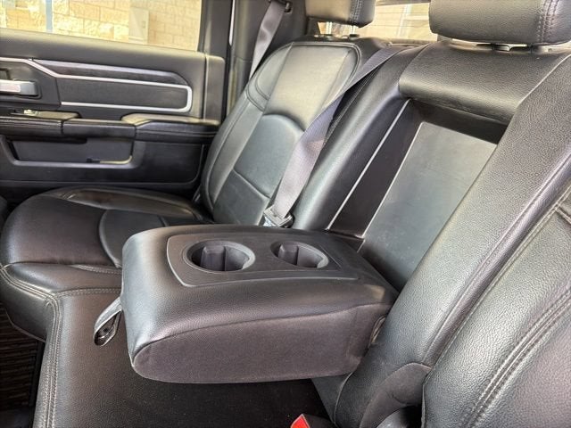 2019 RAM 3500 Big Horn Crew Cab 4x4 8' Box