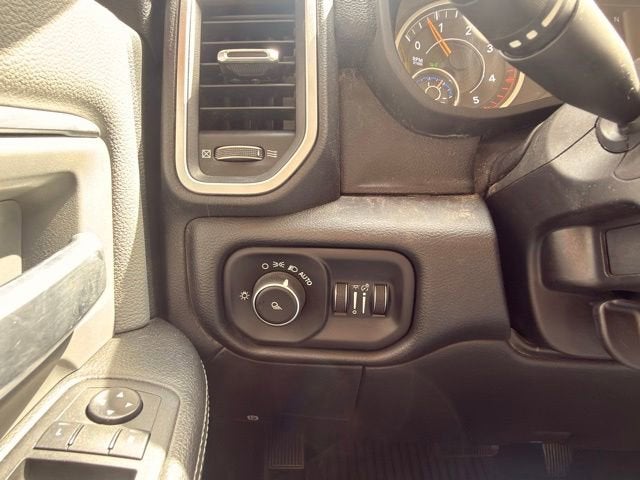 2019 RAM 2500 Big Horn Crew Cab 4x4 6'4" Box