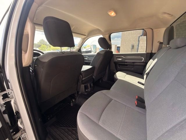 2019 RAM 2500 Big Horn Crew Cab 4x4 6'4" Box