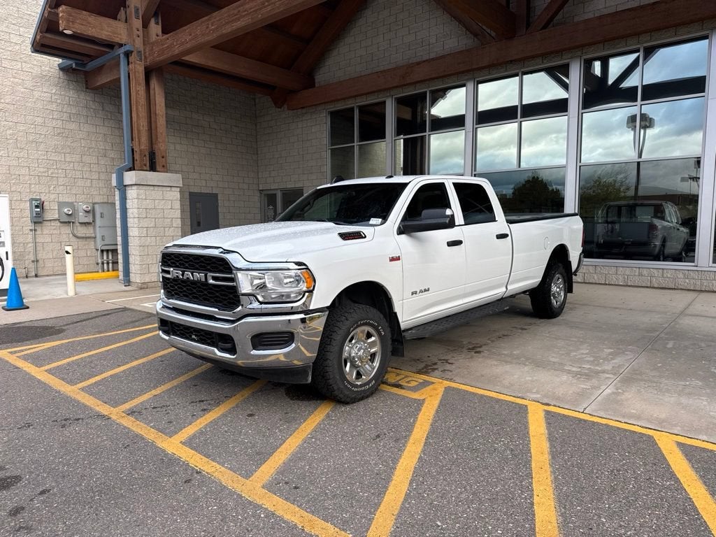 2022 RAM 2500 Tradesman Crew Cab 4x4 8' Box
