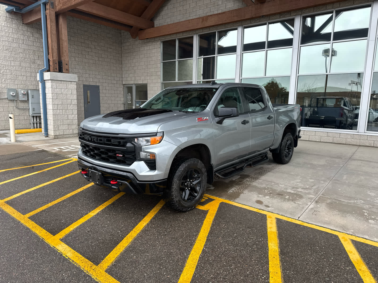 2024 Chevrolet Silverado 1500 Custom Trail Boss