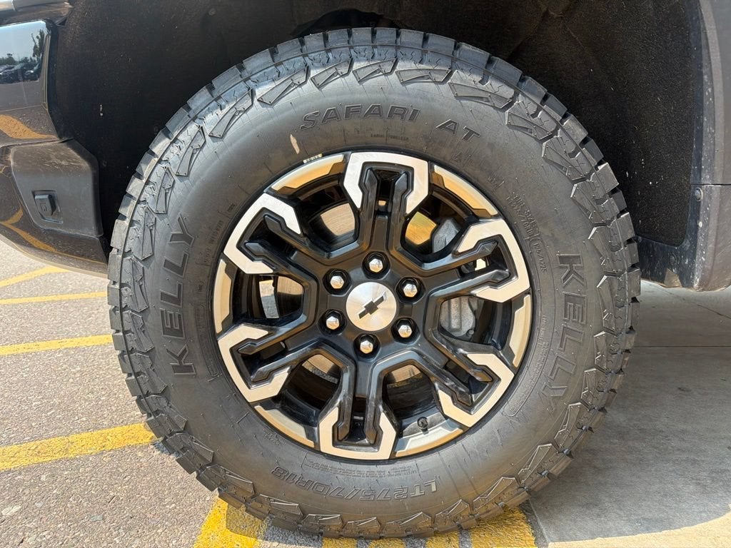 2024 Chevrolet Silverado 1500 ZR2
