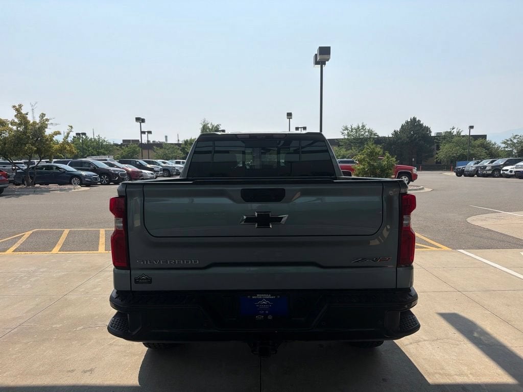 2024 Chevrolet Silverado 1500 ZR2