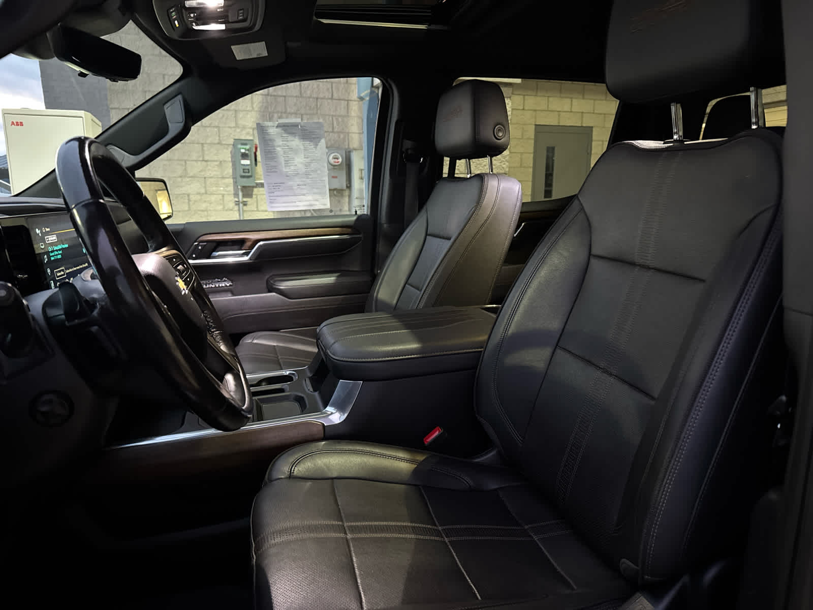 2023 Chevrolet Silverado 1500 High Country