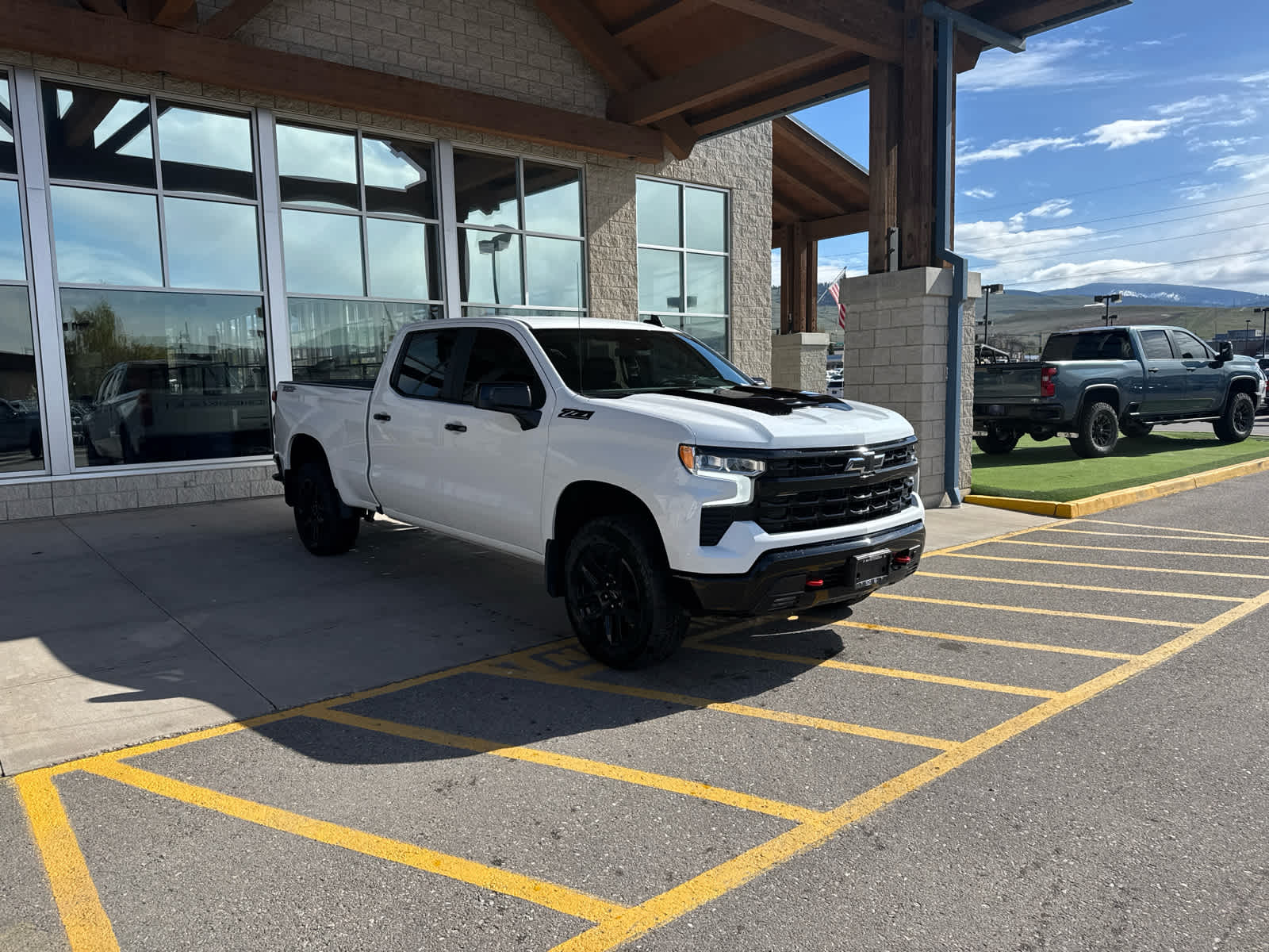 2025 Chevrolet Silverado 1500 LT Trail Boss