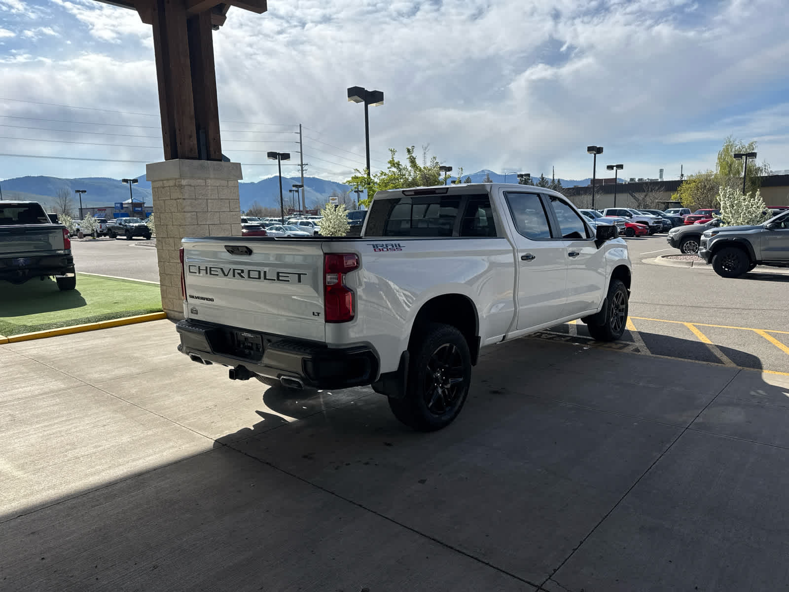 2025 Chevrolet Silverado 1500 LT Trail Boss