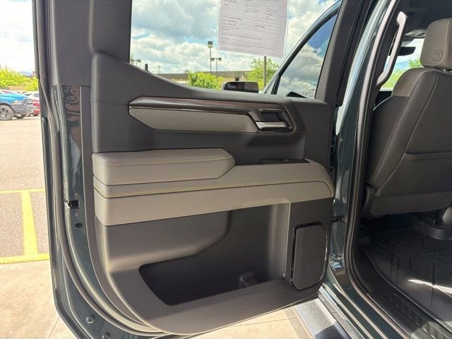 2025 Chevrolet Silverado 1500 ZR2