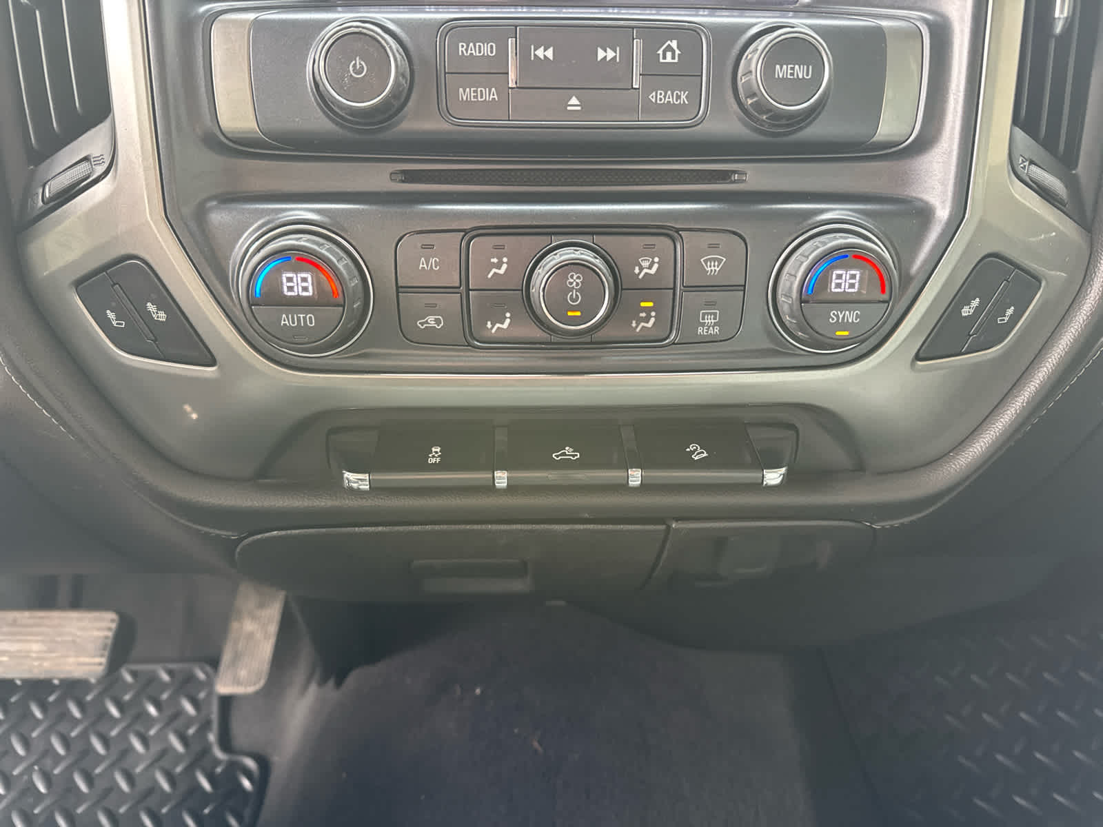 2018 Chevrolet Silverado 1500 LTZ