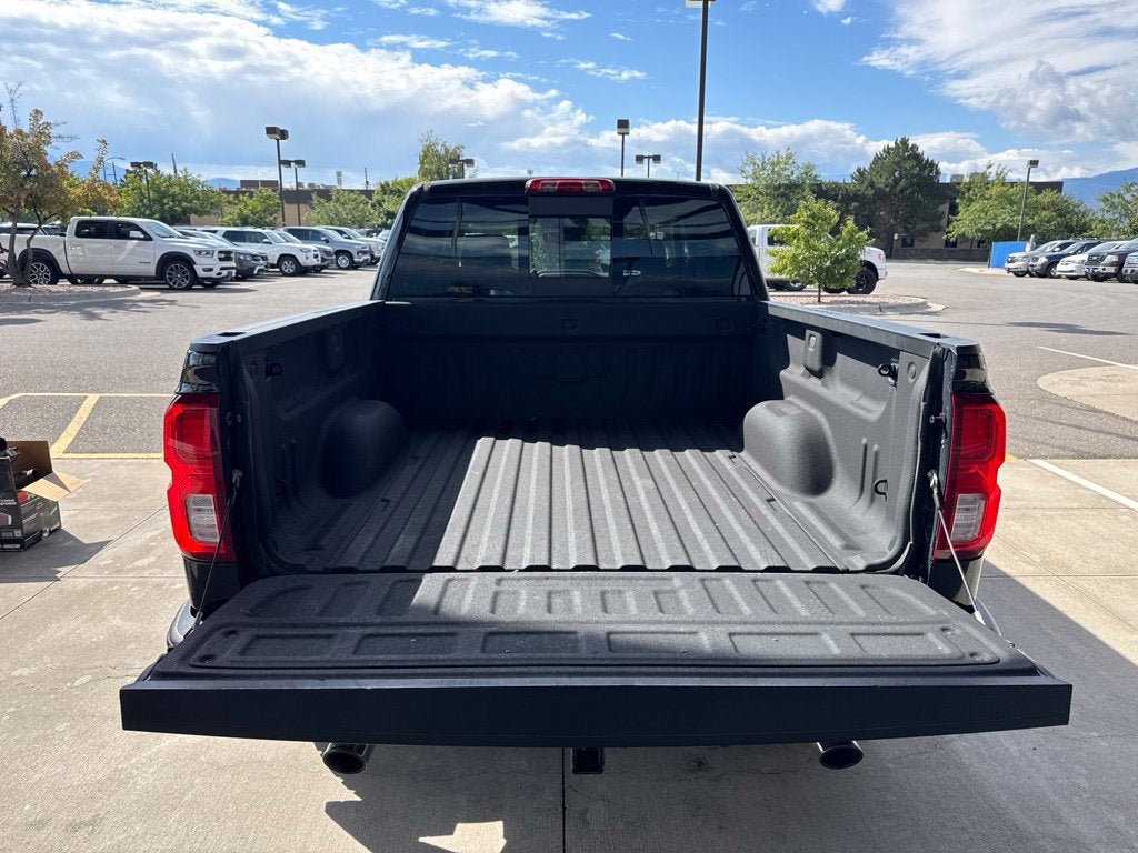 2016 Chevrolet Silverado 1500 High Country