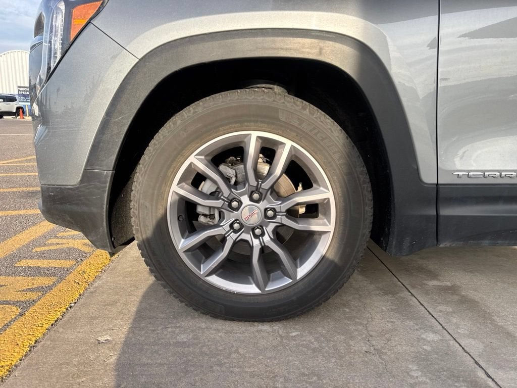 2023 GMC Terrain SLT