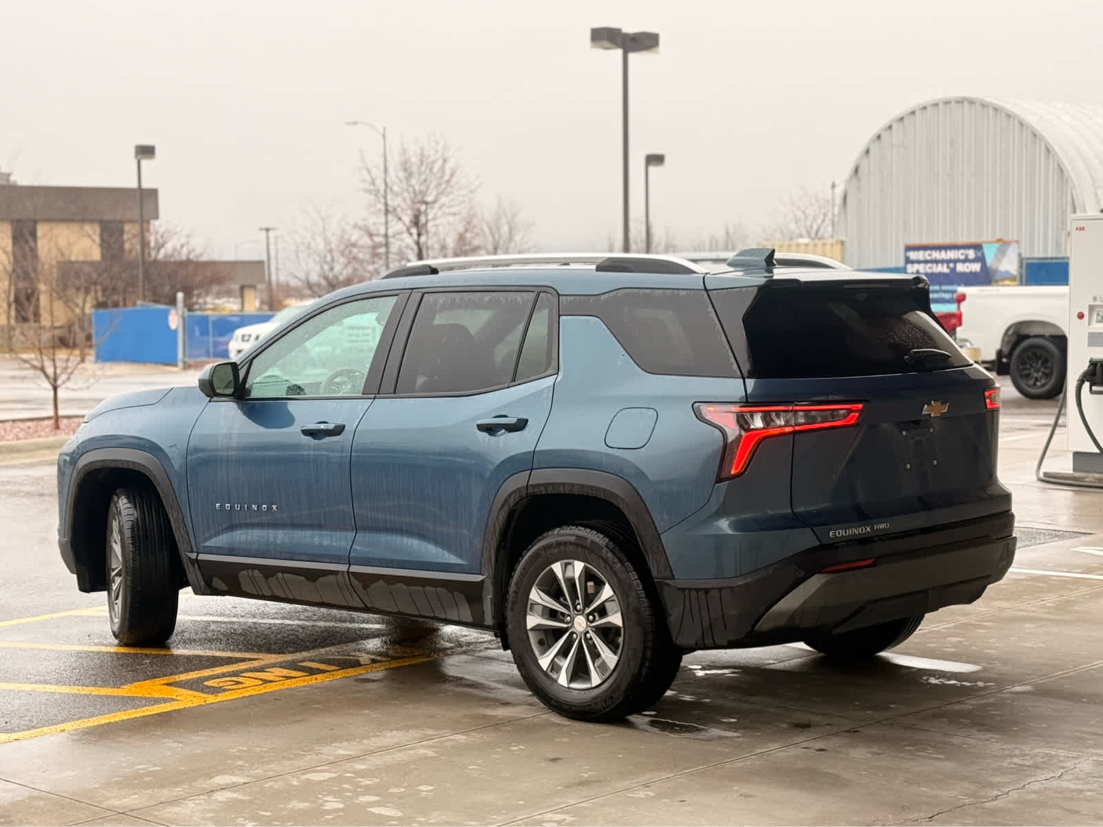 2025 Chevrolet Equinox LT