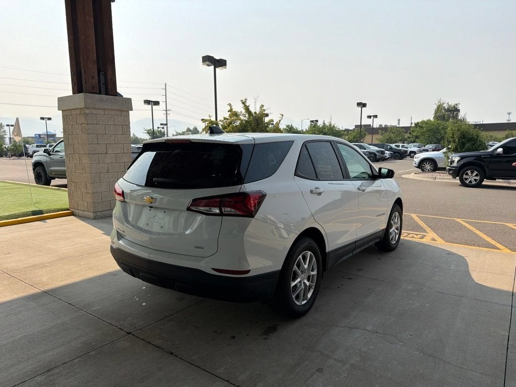 2024 Chevrolet Equinox LS