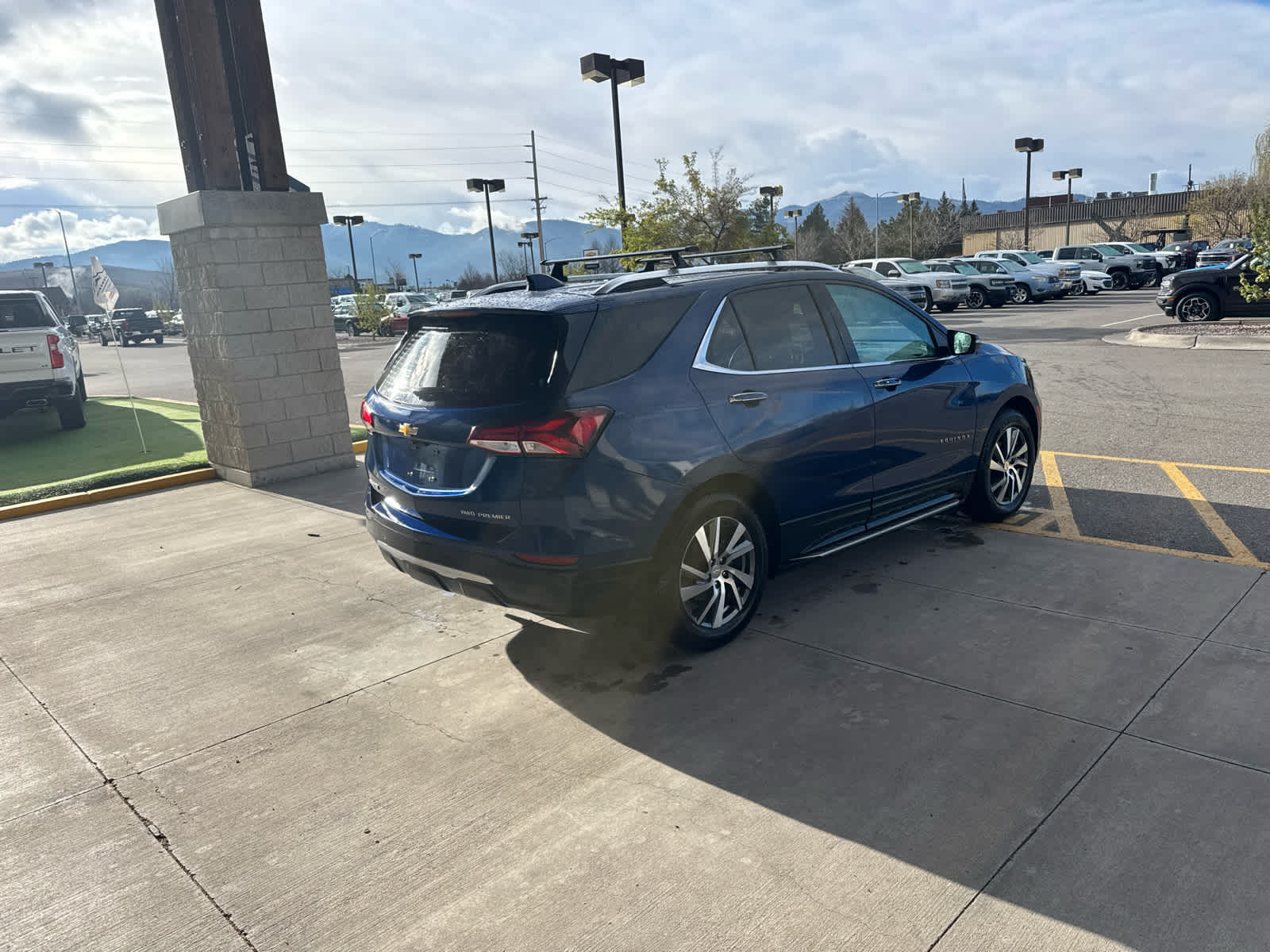2022 Chevrolet Equinox Premier