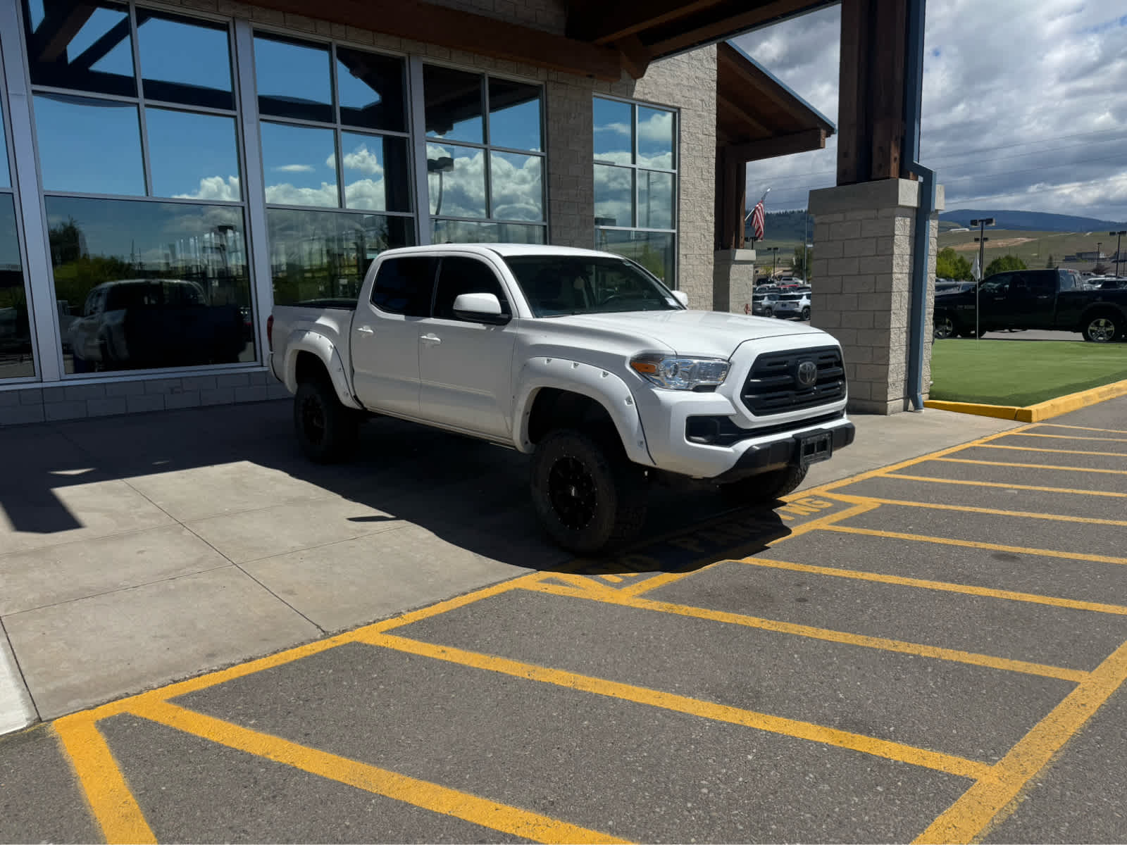 2018 Toyota Tacoma SR V6