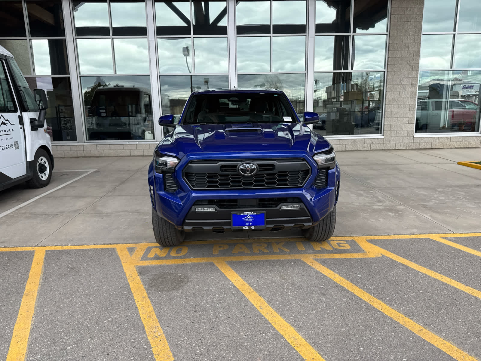 2025 Toyota Tacoma 4WD SR