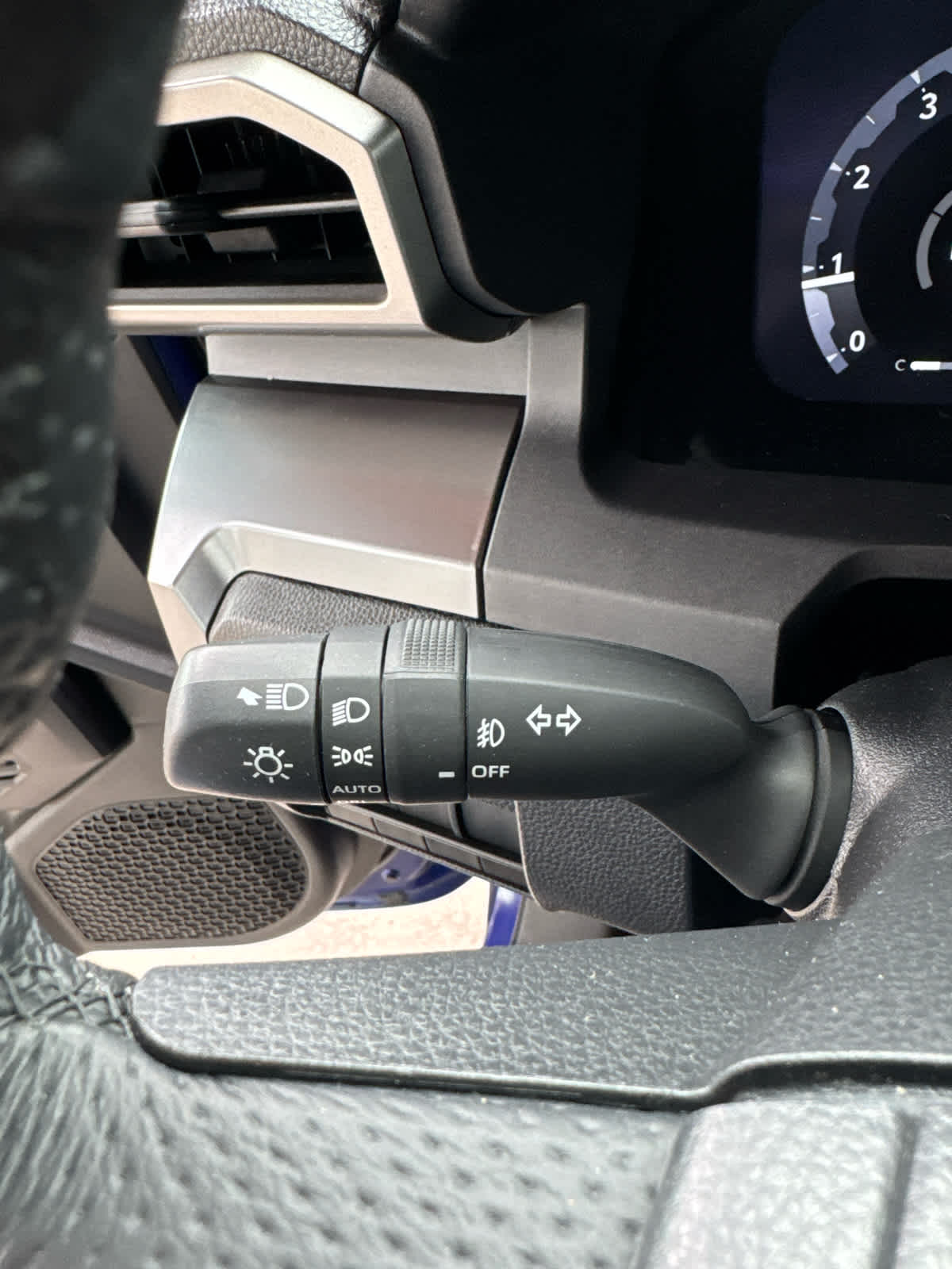 2025 Toyota Tacoma 4WD SR