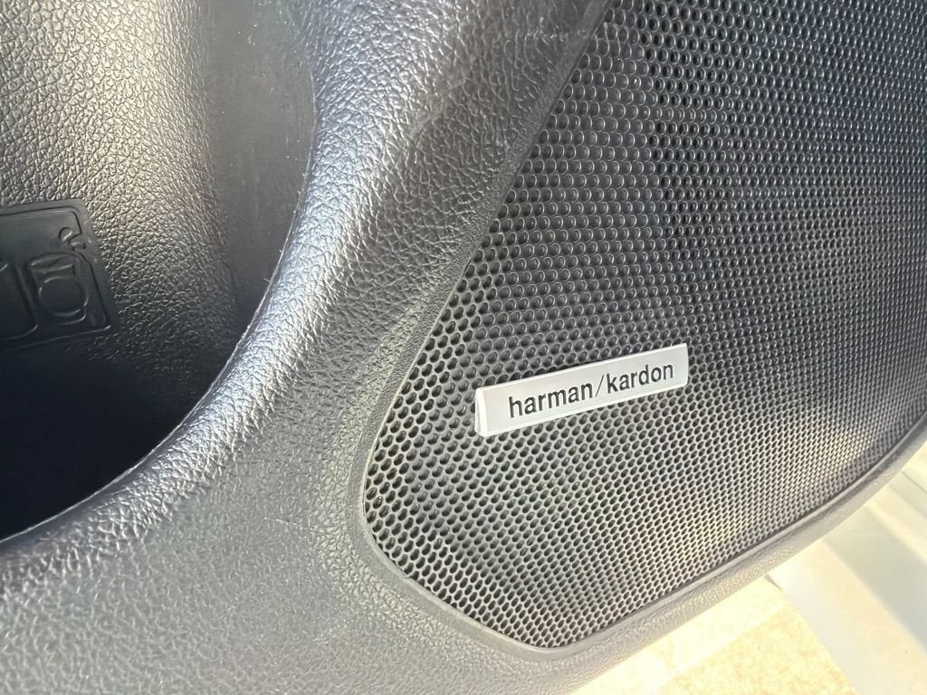 2016 Subaru Legacy 3.6R Limited