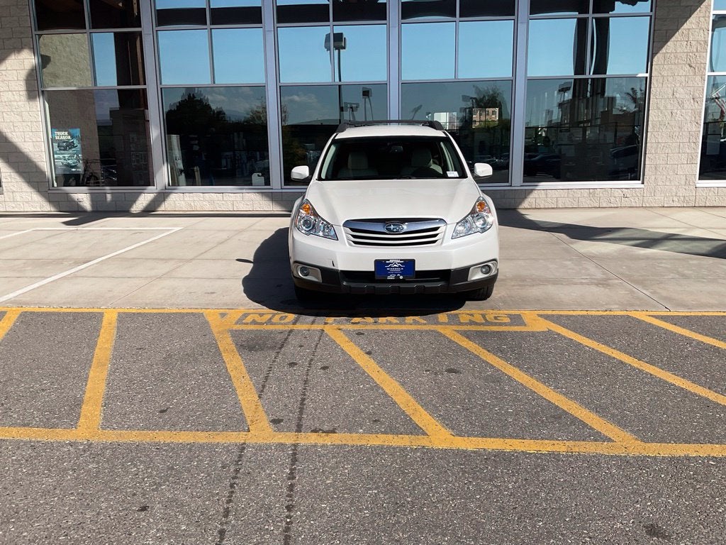 Used 2011 Subaru Outback I Premium with VIN 4S4BRBCC1B3365073 for sale in Missoula, MT