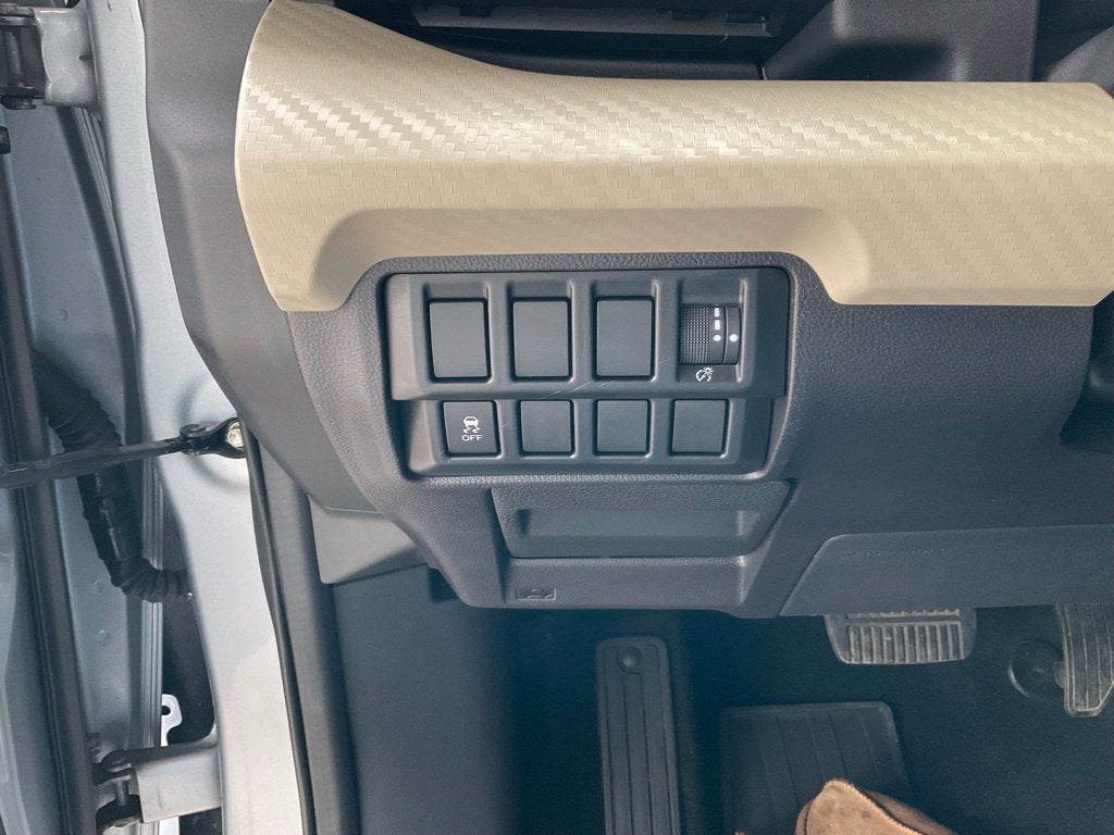 2021 Subaru Ascent Base