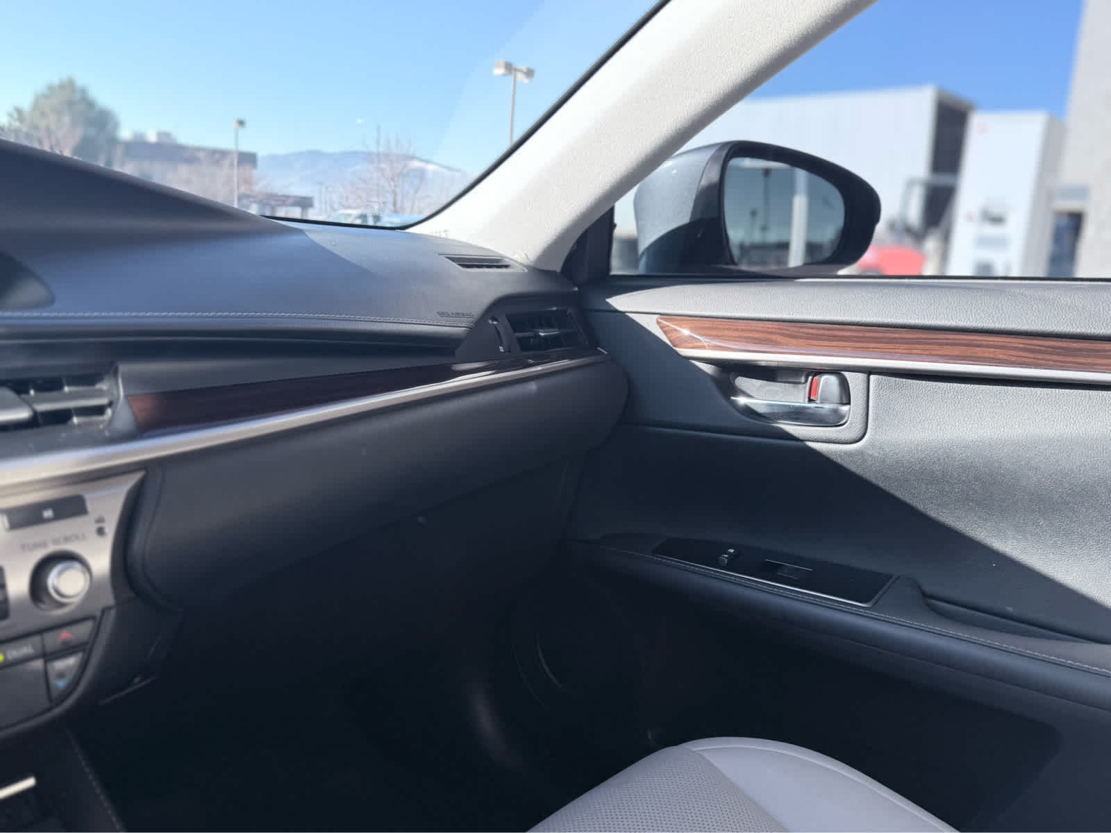 2016 Lexus ES 350 4dr Sdn