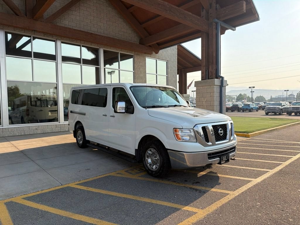 2014 Nissan NVP SV
